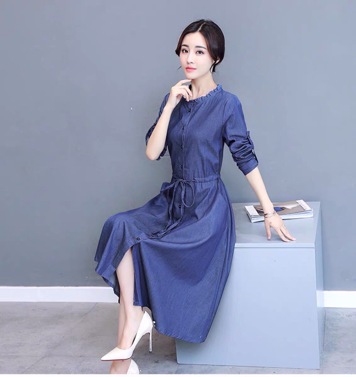 ĐẦM JEAN XÒE TAY DÀI CỔ BÈO TRÒN